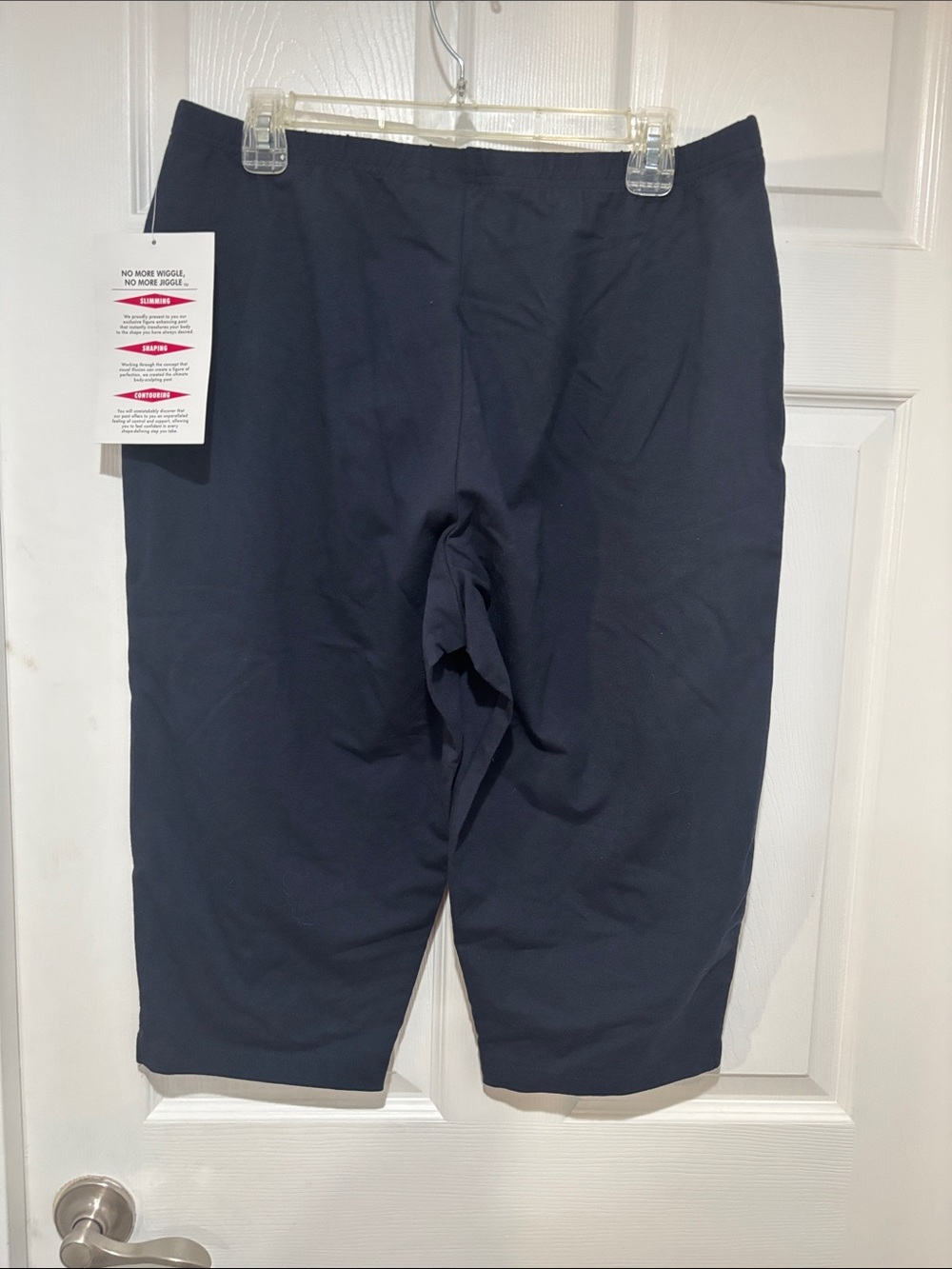 WOMEN WITH CONTROL NWT Classic Navy Elastic Waist Pull-On Cropped Pants - Picture 2 of 8